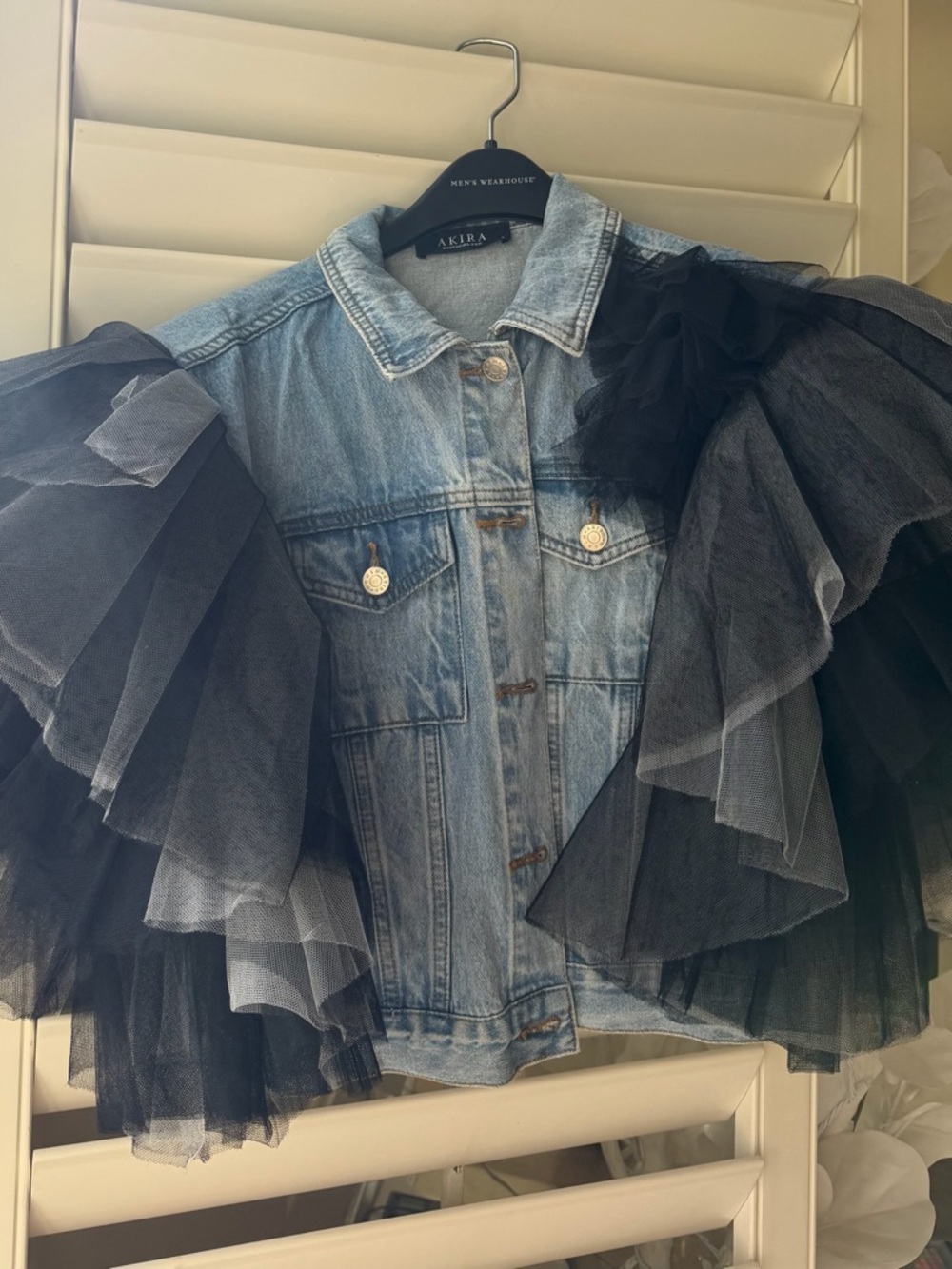 AKIRA Blue Denim Jean Jacket with Black Tulle Ruffled Sleeves - Picture 2 of 11